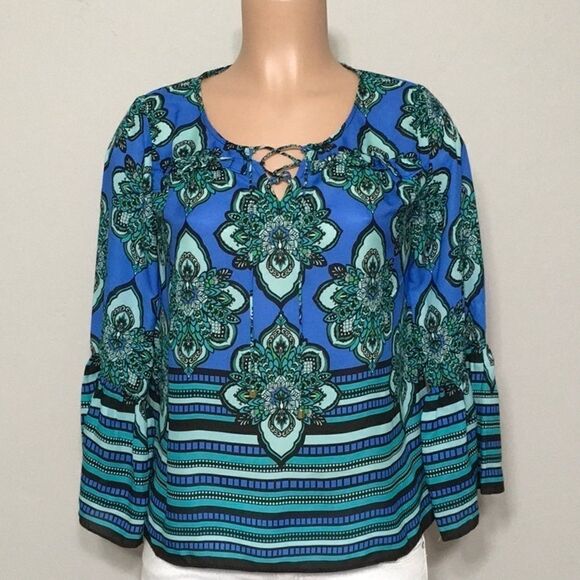 New. Kari Blue blouse. NWOT - Picture 2 of 6